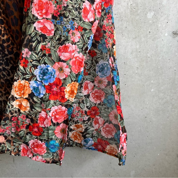 Johnny Was Cheetah Long Shirt Dress, Silk Coverup - Picture 13 of 15